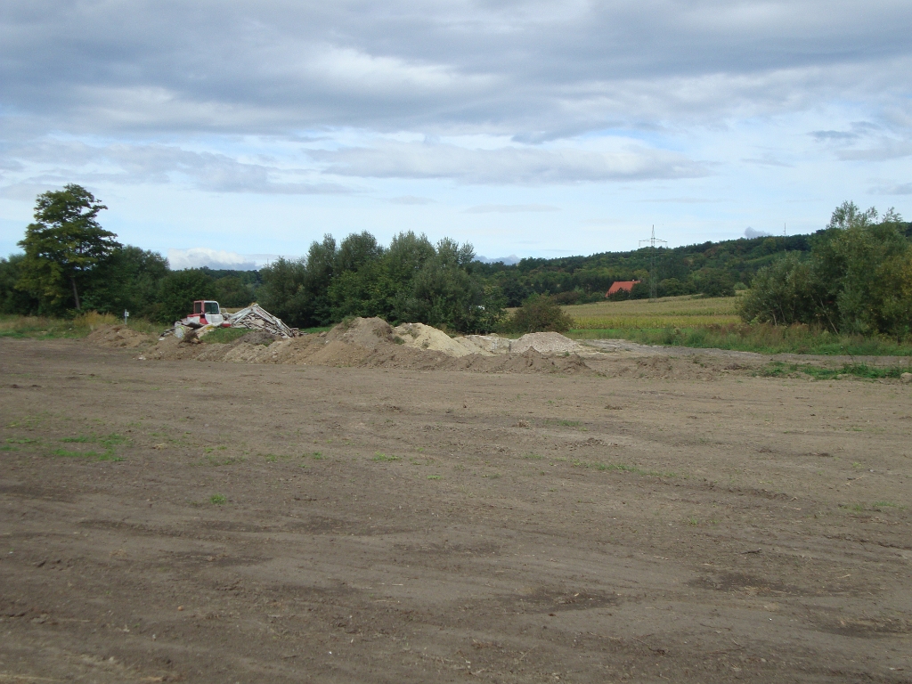 Erdarbeiten Sportplatz Neu 019